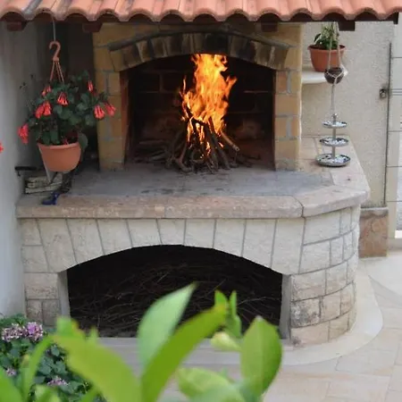 アパート Darija & Pero プチシャ