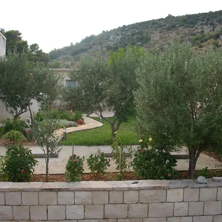 Darija & Pero アパート *